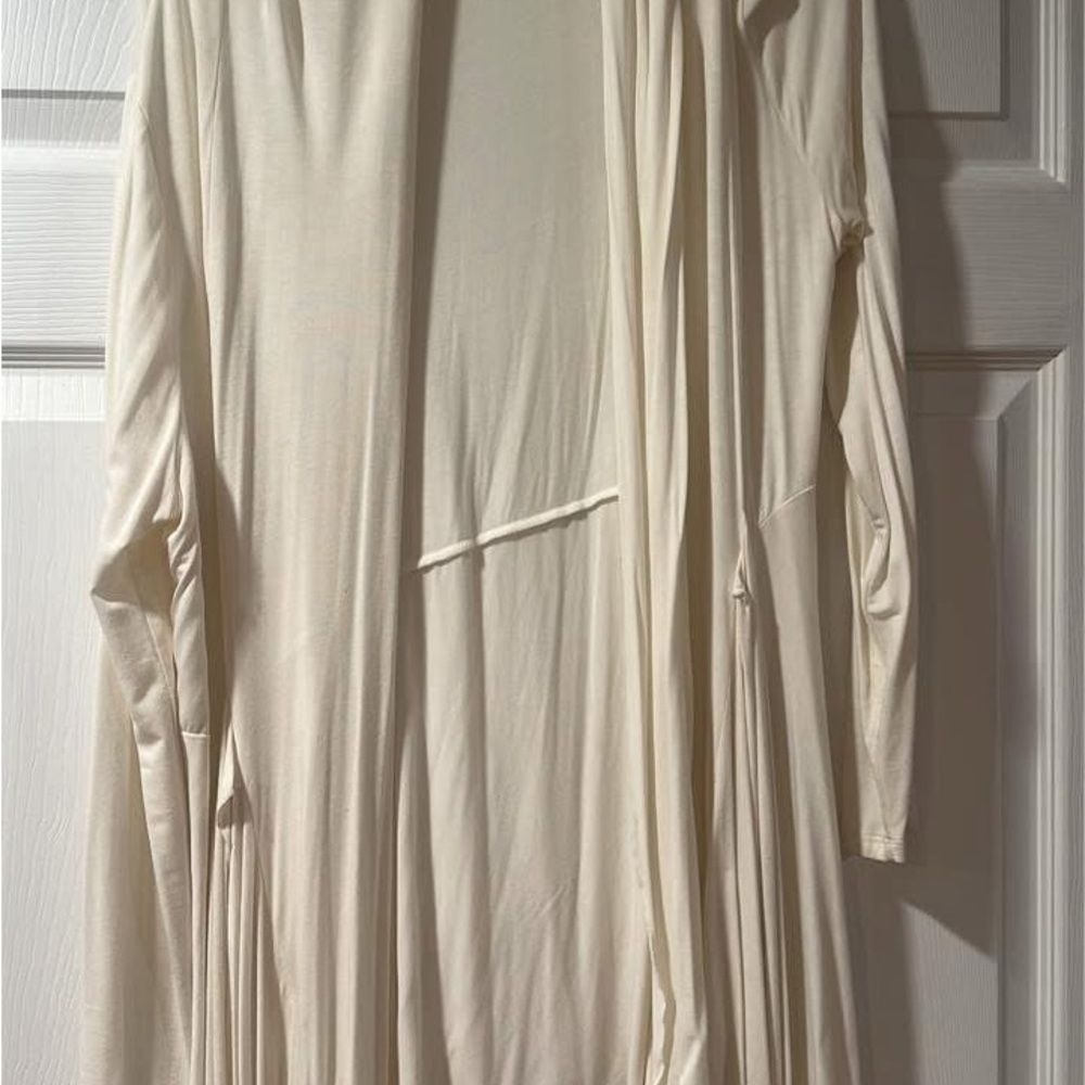 Elegant Cream Women's sweater